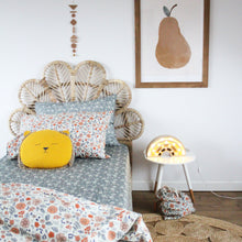 Load image into Gallery viewer, BARNEY Bedding Bundle: Complete Duvet Set with Fitted Sheet