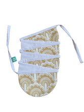 Load image into Gallery viewer, Scollop Bunting Flags