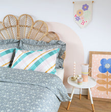 Load image into Gallery viewer, Jasper Double Bed size Duvet cover and 2 pillowcases