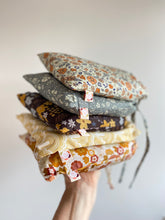 Load image into Gallery viewer, Fitted Sheet - Night Garden