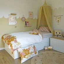 Load image into Gallery viewer, 1977 Bedding Bundle: Duvet Set with Fitted Sheet Included