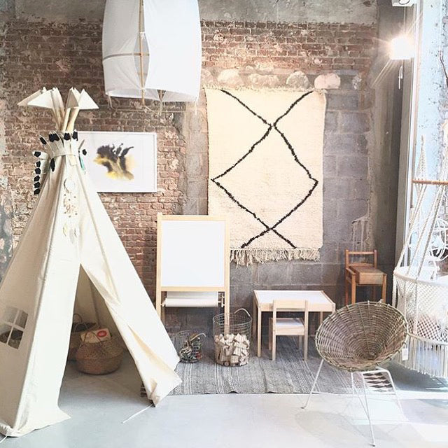 The BIG Moozle Teepee in Ecru unbleached cotton canvas.