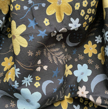 Load image into Gallery viewer, 3 Piece Organic Cotton Duvet bedding Set - NIGHT GARDEN
