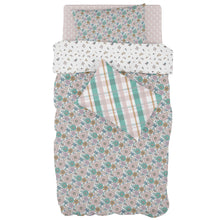 Load image into Gallery viewer, Bedding Bundle DELILAH GREEN Reversible Duvet Set INCLUDES Fitted Sheet
