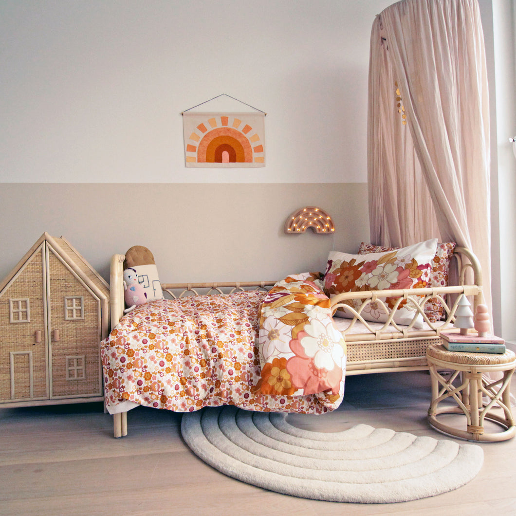 1977 Bedding Bundle: Duvet Set with Fitted Sheet Included